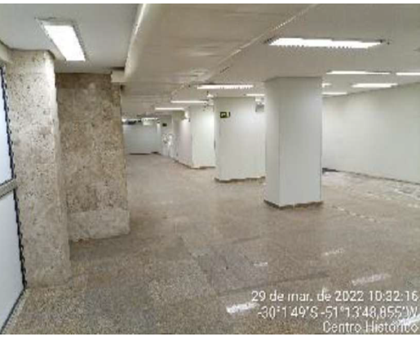 Foto de Lote 9 - Porto Alegre - RS - Centro - Lojas