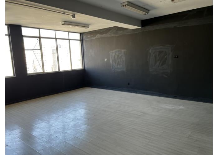Imagem do imóvel Lote 3 - Sala Comercial "D-13" e Box de Garagem "675" - São Paulo/SP - Centro Salas Comerciais e Box's de Garagens - E274