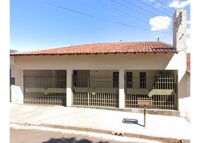 Imagem do imóvel Casa com 246 m2 - Cj. Hab. Cinquentenário - Tupã - SP Casa com 246 m2 - E225