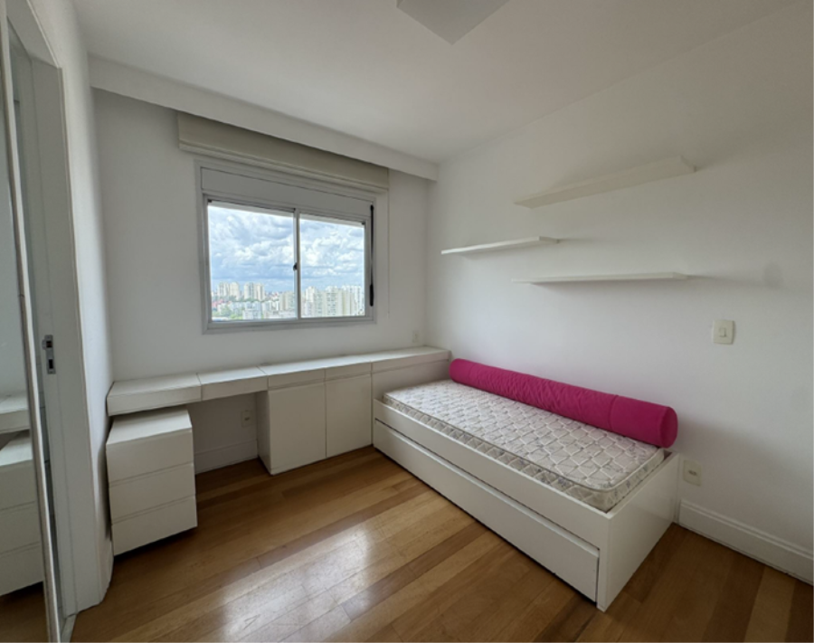 Apto. 281 - Cobertura Duplex - com 433 m2 - Santo Amaro - São Paulo - SP Apto de Cobertura - Duplex - com 433 m2 - E253, localizado em São Paulo - SP