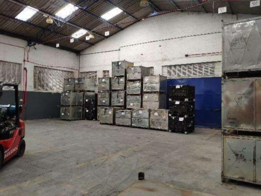 Imóvel Industrial - 1.925 m² - Ferrazópolis - SP Imóvel Industrial com 1.925 m² - SBC - SP - J061, localizado em São Bernardo Do Campo - SP, bairro Ponto Alto