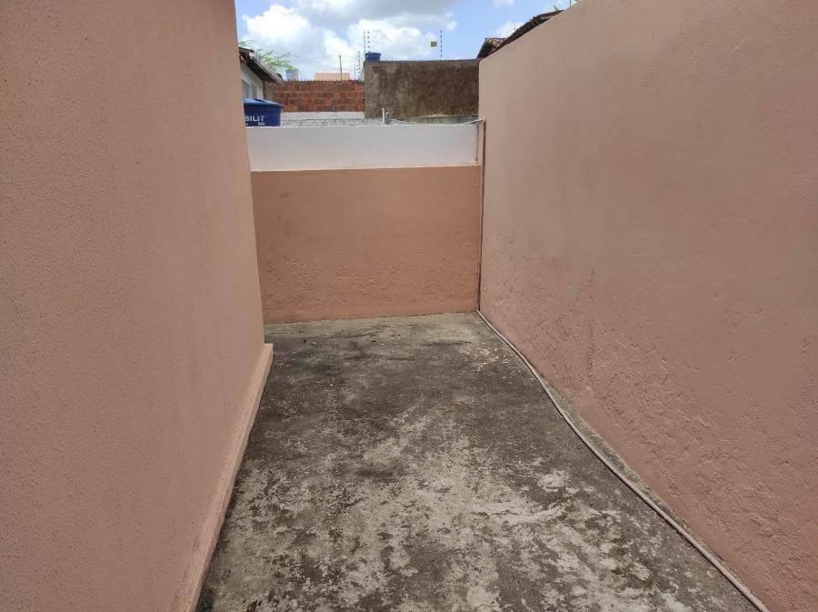 Lote 2 - CASA em Limoeiro/PE ENVIE SUA PROPOSTA - Banco Santander - E175, localizado em Limoeiro - PE