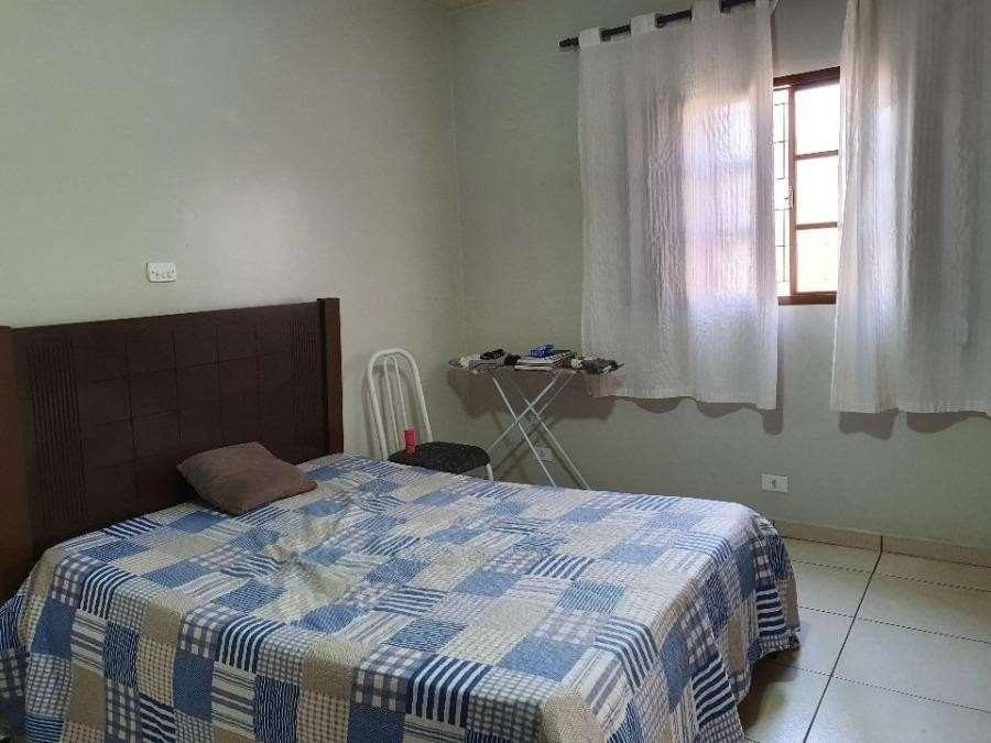 Lote 4 - CASA em Ourinhos/SP ENVIE SUA PROPOSTA - Banco Santander - E175, localizado em Ourinhos - SP