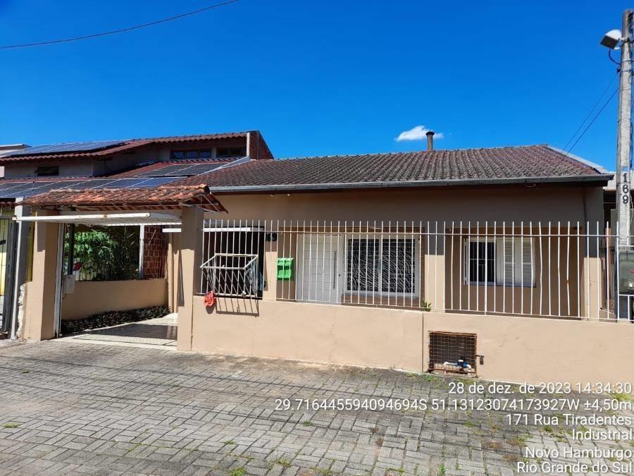Lote 10 - CASA em Novo Hamburgo/RS ENVIE SUA PROPOSTA - Banco Santander - E175, localizado em Novo Hamburgo - RS