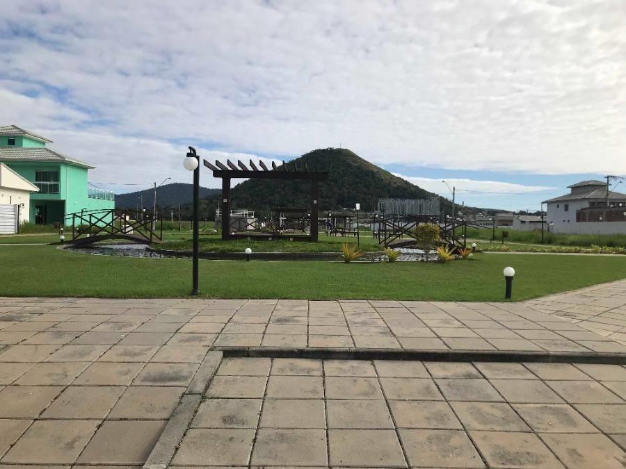Lote 16 - CASA EM CONDOMINIO em Maricá/RJ ENVIE SUA PROPOSTA - Banco Santander - E175, localizado em Maricá - RJ
