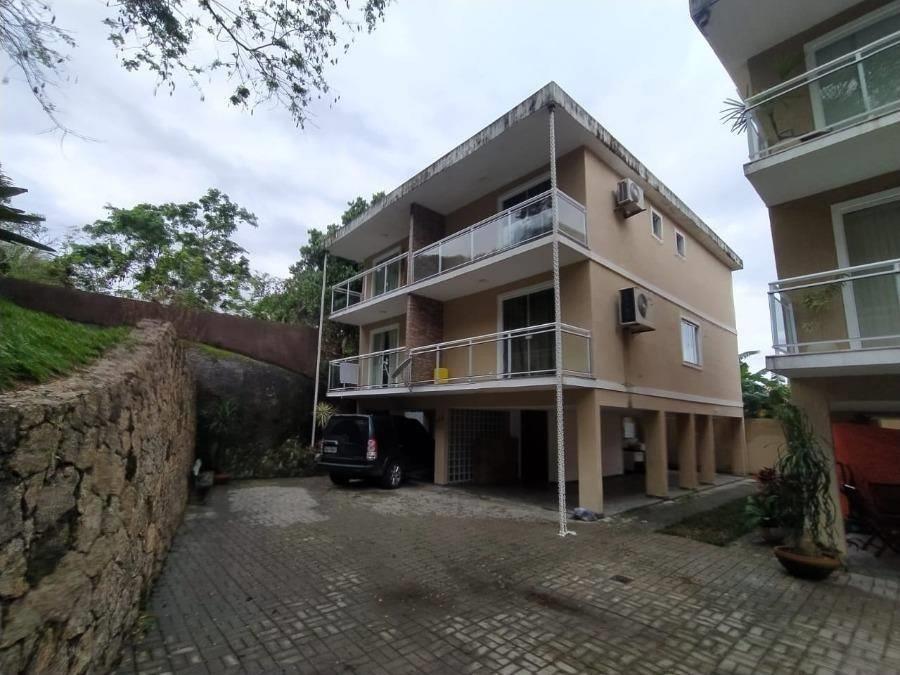 Lote 29 - CASA EM CONDOMINIO em Niterói/RJ Imóveis Residenciais - Banco Santander - E187, localizado em Niterói - RJ