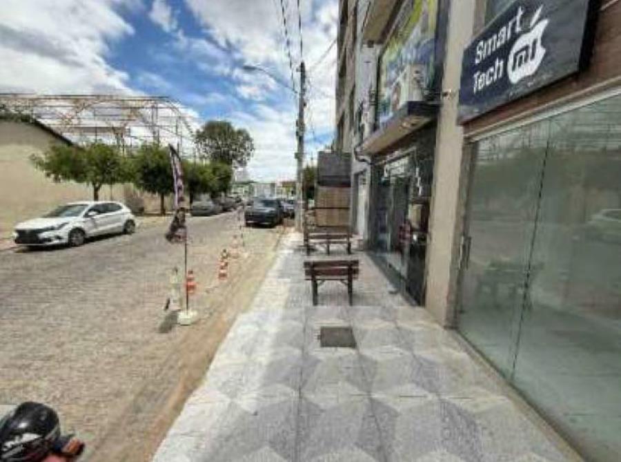 Lote 7 - Santa Cruz do Capibaribe - PE - Centro - Prédio Comercial Imóveis Comerciais - Banco Santander - E200, localizado em Santa Cruz Do Capibaribe - PE