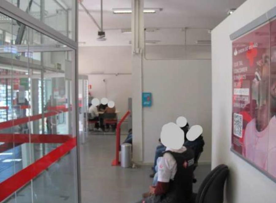 Lote 2 - Dourado - SP - Centro - Prédio Comercial Imóveis Comerciais - Santander - E249, localizado em Dourado - SP