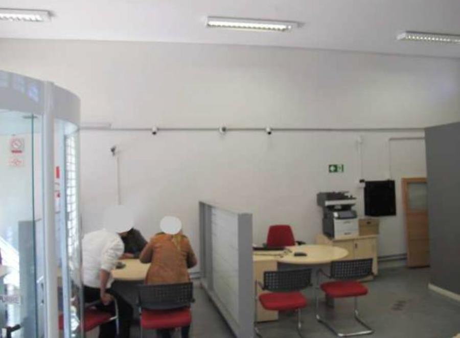 Lote 2 - Dourado - SP - Centro - Prédio Comercial Imóveis Comerciais - Santander - E249, localizado em Dourado - SP