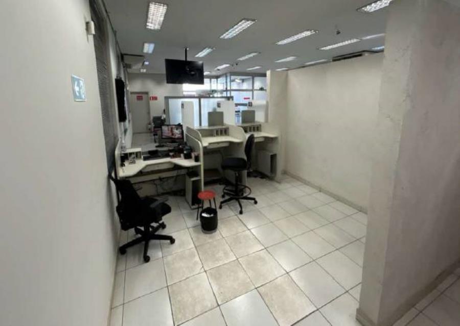 Lote 1 - Guapiaçu - SP - Centro - Prédio Comercial Imóveis Comerciais - Santander - E242, localizado em Guapiaçu - SP