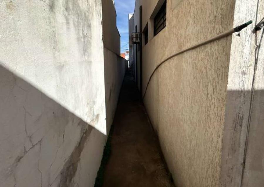 Lote 1 - Guapiaçu - SP - Centro - Prédio Comercial Imóveis Comerciais - Santander - E242, localizado em Guapiaçu - SP