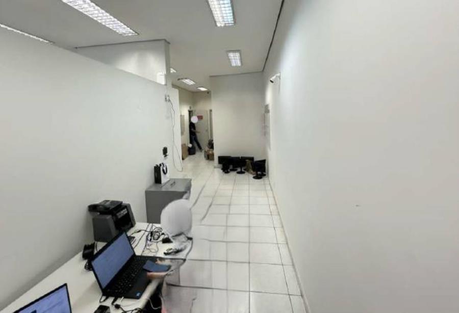 Lote 1 - Guapiaçu - SP - Centro - Prédio Comercial Imóveis Comerciais - Santander - E242, localizado em Guapiaçu - SP