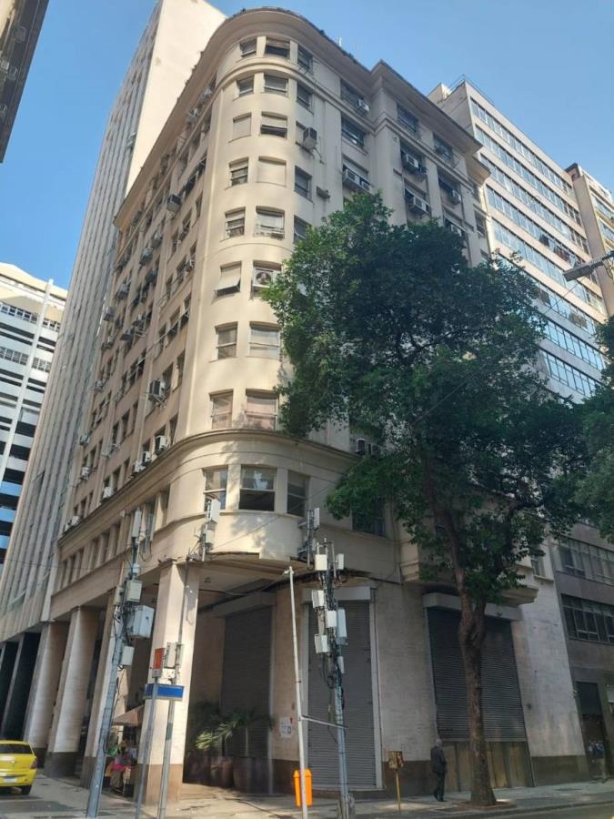 Lote 30 - Rio de Janeiro - RJ - Centro - Prédio Comercial Imóveis Comerciais - Banco Santander - E408, localizado em Rio De Janeiro - RJ, bairro Centro