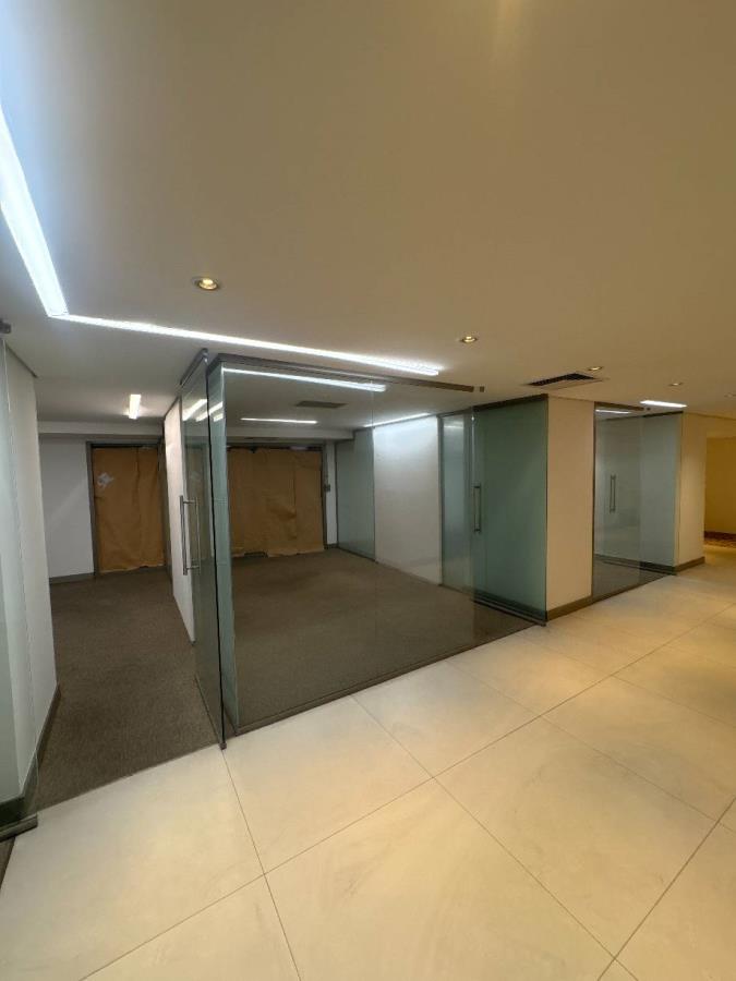 Lote 30 - Rio de Janeiro - RJ - Centro - Prédio Comercial Imóveis Comerciais - Banco Santander - E408, localizado em Rio De Janeiro - RJ, bairro Centro