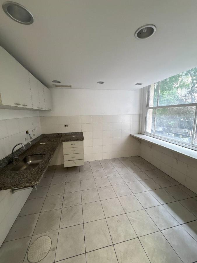 Lote 30 - Rio de Janeiro - RJ - Centro - Prédio Comercial Imóveis Comerciais - Banco Santander - E408, localizado em Rio De Janeiro - RJ, bairro Centro