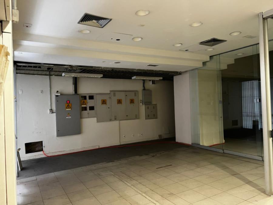 Lote 5 -São Paulo - SP - Bela Vista - Prédio Comercial Imóveis Comerciais e Ex-Agências - Banco Santander - E176, localizado em São Paulo - SP