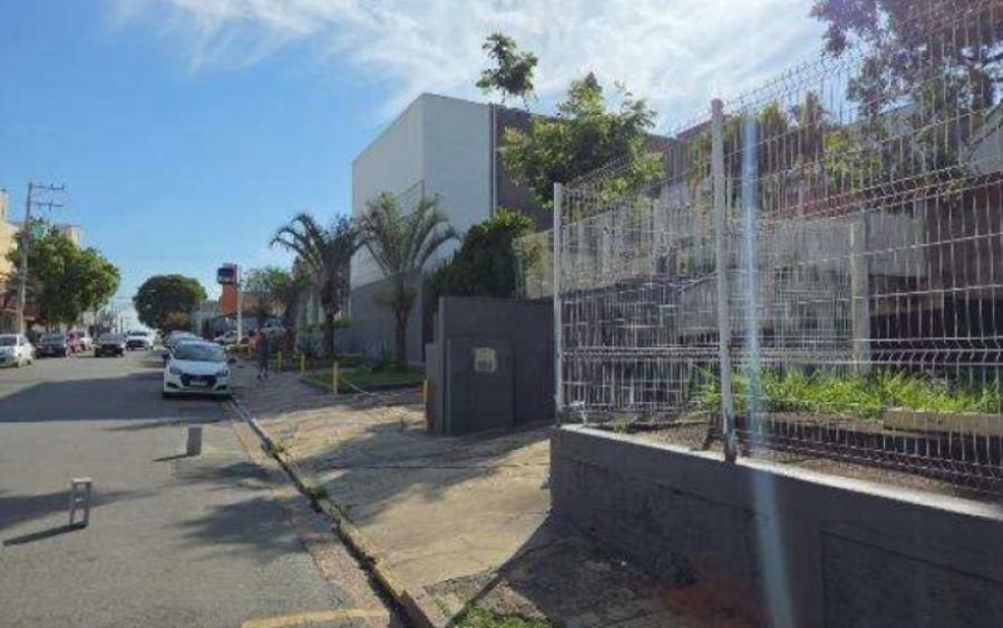 Lote 10 - Campinas - SP - Taquaral - Terreno Imóveis Comerciais - Banco ITAÚ - E433, localizado em Campinas - SP, bairro Taquaral