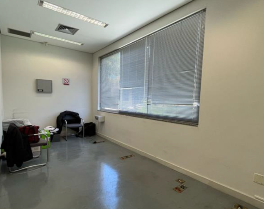 Lote 1 - Itú - SP - Novo Centro - Prédio Comercial Imóveis Comerciais - Santander - E188, localizado em Itu - SP
