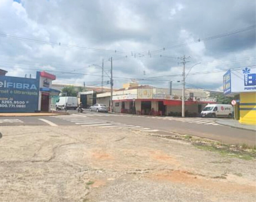 José Bonifácio - SP - Centro - Terreno Terreno Urbano com 600m2 - E262, localizado em José Bonifácio - SP