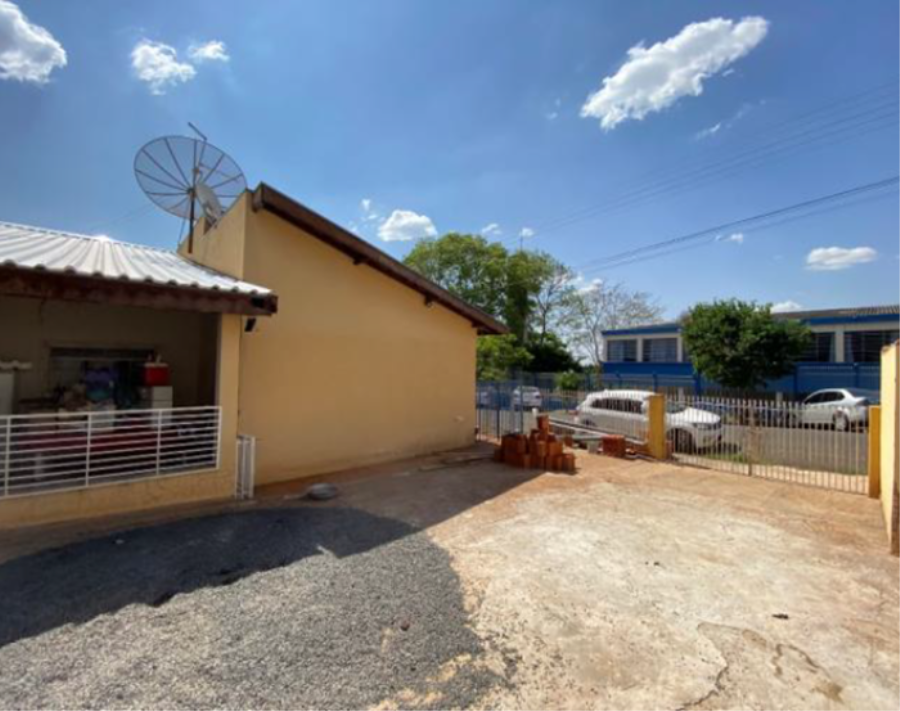 Casa com 190 m2 - Vila Peres - Pacaembu - SP Casa com 190 m2 - E239, localizado em Pacaembu - SP