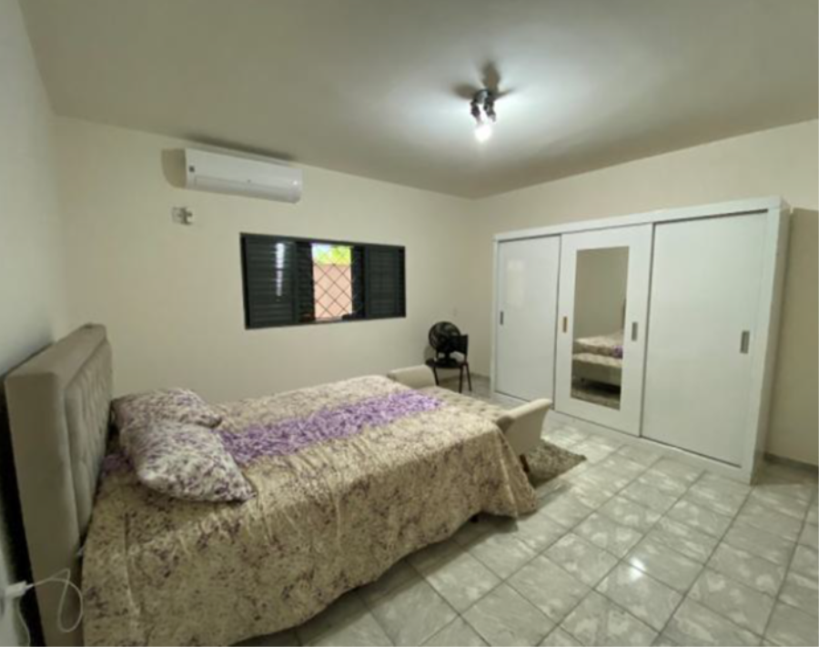 Casa com 246 m2 - Cj. Hab. Cinquentenário - Tupã - SP Casa com 246 m2 - E225, localizado em Tupã - SP