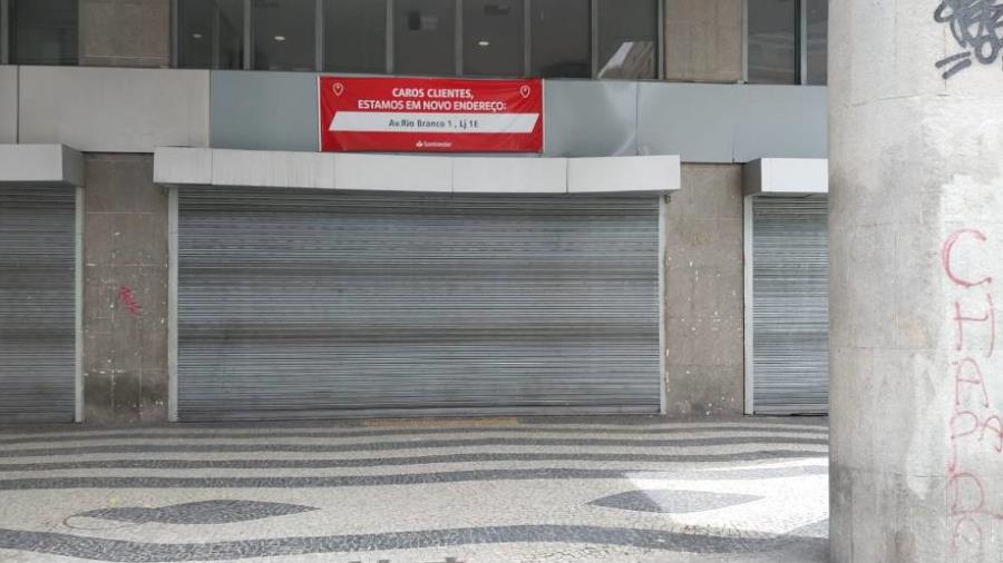 Lote 3 - Rio de Janeiro - RJ - Centro - Prédio Comercial Imóveis Comerciais - Banco Santander - E200, localizado em Rio De Janeiro - RJ