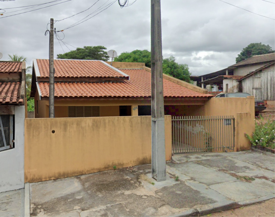 Casa com 105 m2 - Vila Peres - Pacaembu - SP Casa com 105 m2 - E238, localizado em Pacaembu - SP