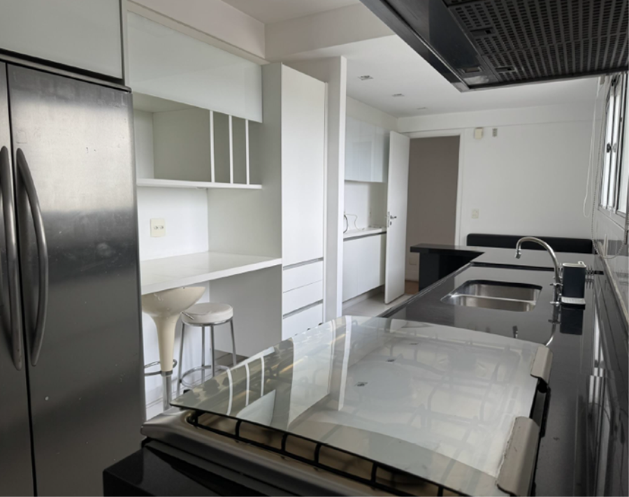 Apto. 281 - Cobertura Duplex - com 433 m2 - Santo Amaro - São Paulo - SP Apto de Cobertura - Duplex - com 433 m2 - E253, localizado em São Paulo - SP