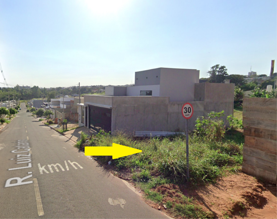 Terreno com 1.499 m² - Umuarama - PR Terreno com 1.499 m² - E227, localizado em Umuarama - PR