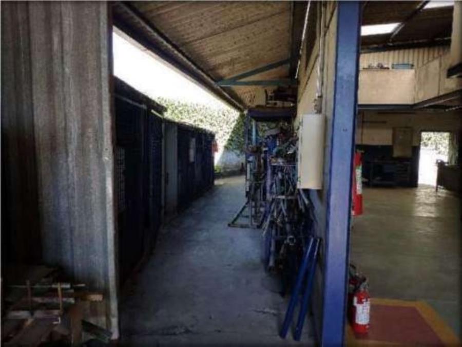 Imóvel Industrial - 1.925 m² - Ferrazópolis - SP Imóvel Industrial com 1.925 m² - SBC - SP - J061, localizado em São Bernardo Do Campo - SP, bairro Ponto Alto