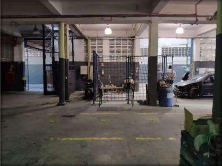 Imóvel Industrial - 1.925 m² - Ferrazópolis - SP Imóvel Industrial com 1.925 m² - SBC - SP - J061, localizado em São Bernardo Do Campo - SP, bairro Ponto Alto