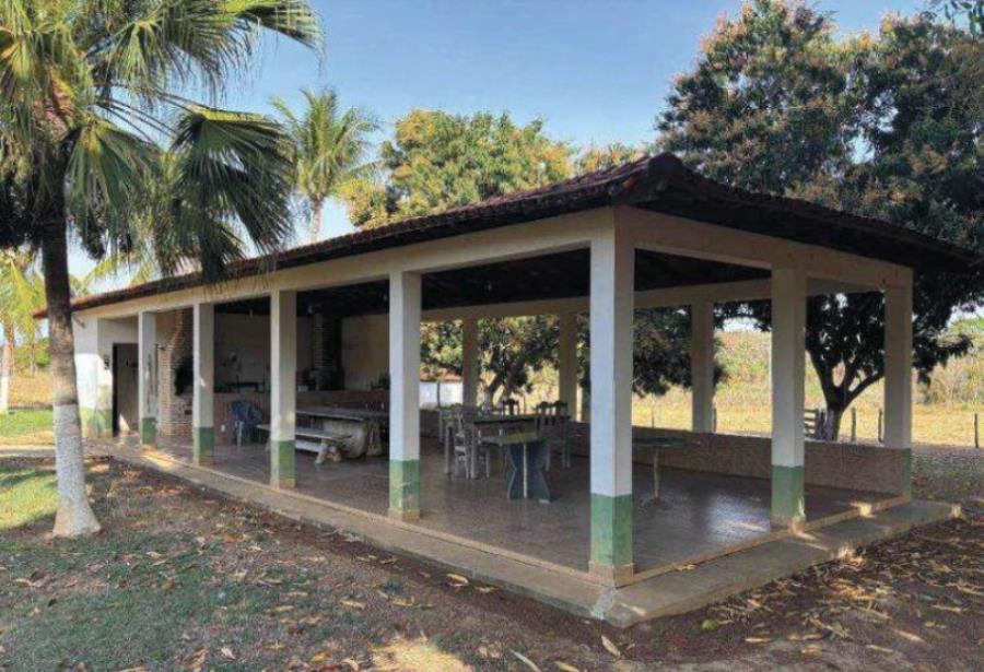 Lote 3 - Buritis - MG - zona rural - Fazenda Imóveis Rurais e Comerciais - SICOOB UniCentro Br - E458, localizado em Buritis - MG