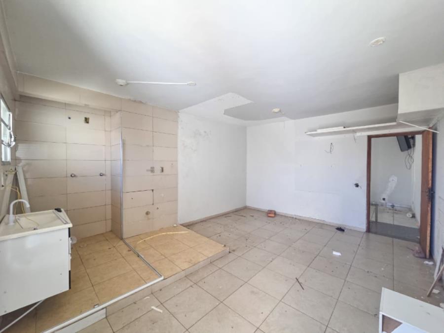 Lote 2 - Suzano - SP - Miguel Badra - Casa com 278 m2 Imóveis Residenciais - Galleria Finanças - E305, localizado em Suzano - SP