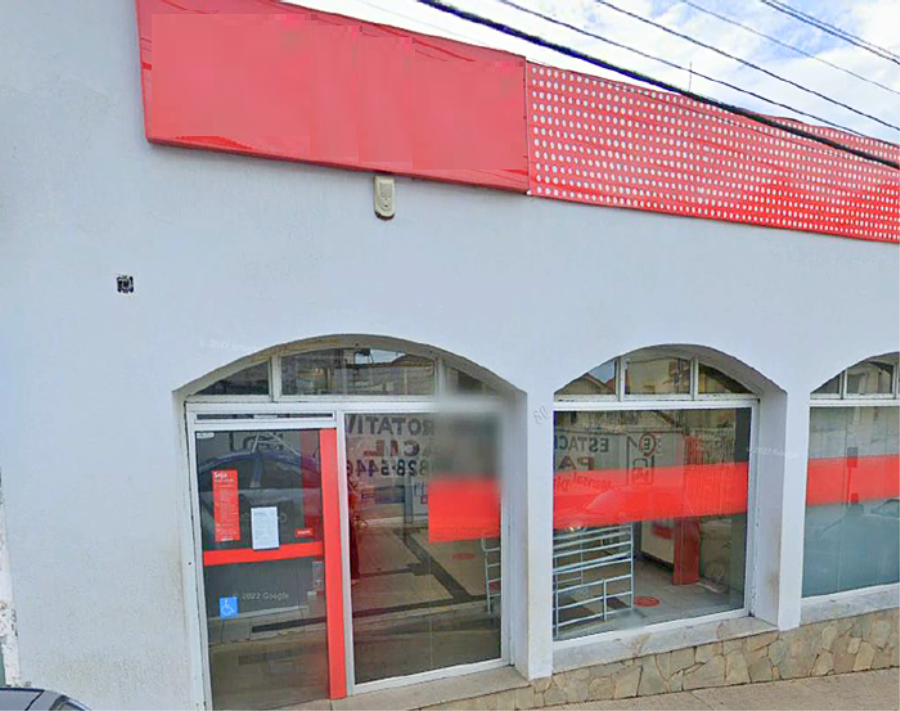 Lote 3 - Nepomuceno - MG - Centro - Prédio Comercial Imóveis Comerciais - Santander - E188, localizado em Nepomuceno - MG