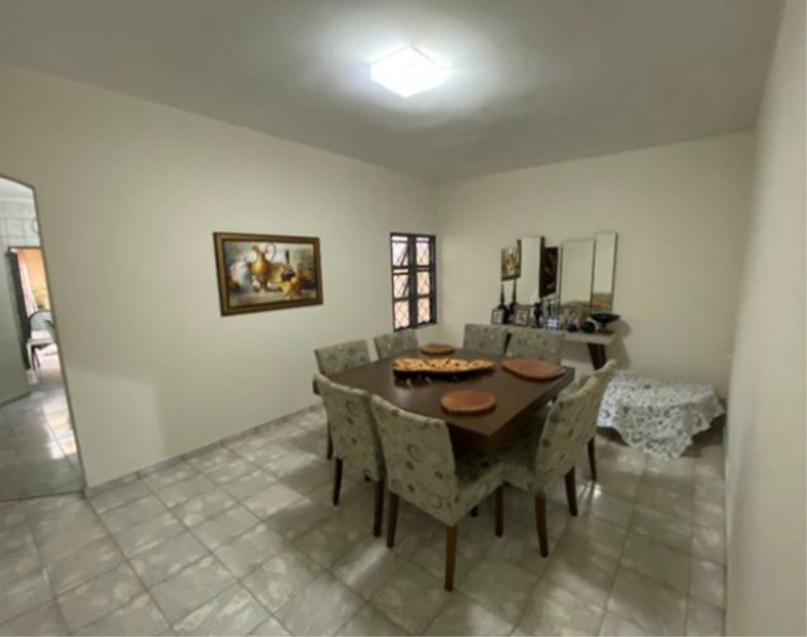 Casa com 246 m2 - Cj. Hab. Cinquentenário - Tupã - SP Casa com 246 m2 - E225, localizado em Tupã - SP