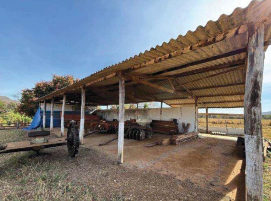 Lote 3 - Buritis - MG - zona rural - Fazenda Imóveis Rurais e Comerciais - SICOOB UniCentro Br - E458, localizado em Buritis - MG