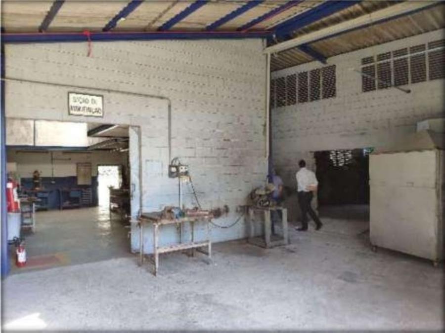 Imóvel Industrial - 1.925 m² - Ferrazópolis - SP Imóvel Industrial com 1.925 m² - SBC - SP - J061, localizado em São Bernardo Do Campo - SP, bairro Ponto Alto