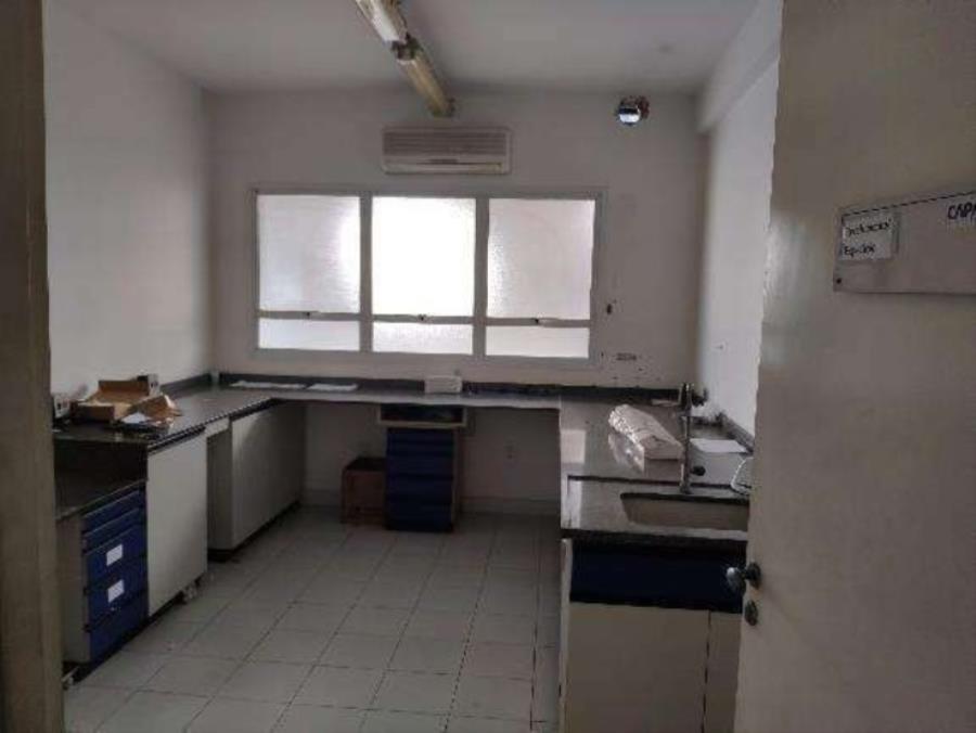 Imóvel Industrial - 1.925 m² - Ferrazópolis - SP Imóvel Industrial com 1.925 m² - SBC - SP - J061, localizado em São Bernardo Do Campo - SP, bairro Ponto Alto