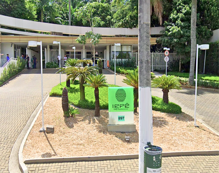 Apto. 281 - Cobertura Duplex - com 433 m2 - Santo Amaro - São Paulo - SP Apto de Cobertura - Duplex - com 433 m2 - E253, localizado em São Paulo - SP