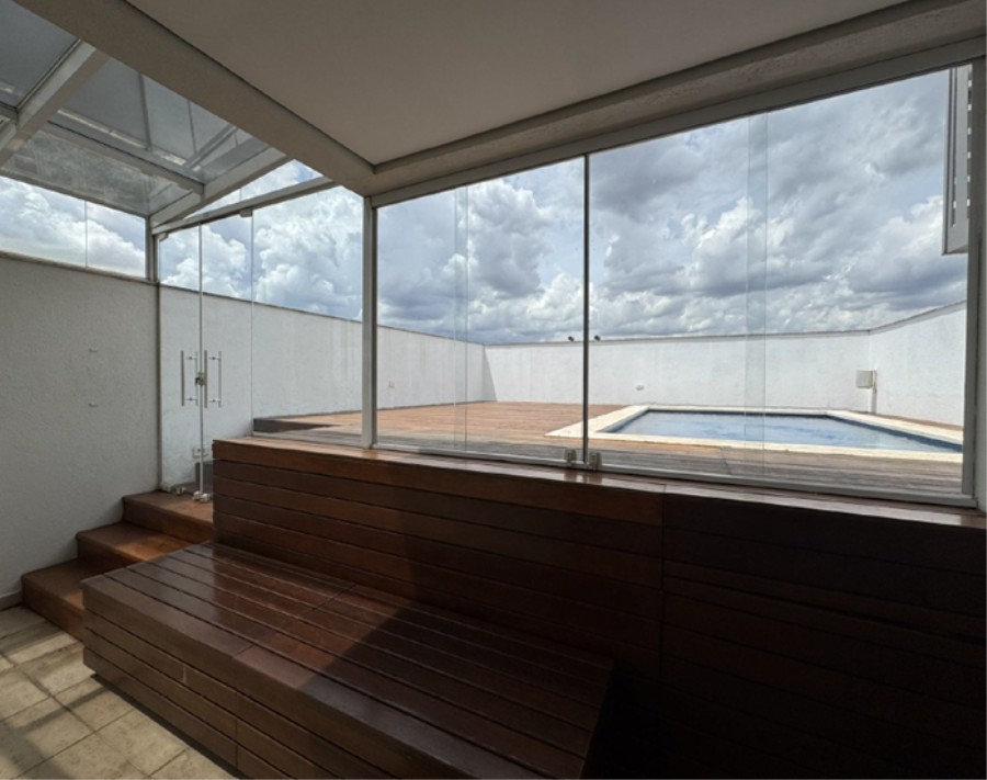 Apto. 281 - Cobertura Duplex - com 433 m2 - Santo Amaro - São Paulo - SP Apto de Cobertura - Duplex - com 433 m2 - E253, localizado em São Paulo - SP
