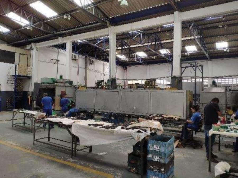 Imóvel Industrial - 1.925 m² - Ferrazópolis - SP Imóvel Industrial com 1.925 m² - SBC - SP - J061, localizado em São Bernardo Do Campo - SP, bairro Ponto Alto