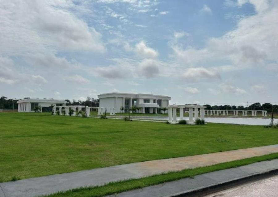 Lote 7 - Sinop - MT - Terreno em Condomínio Imóveis Residenciais - Banco Santander - E451, localizado em Sinop - MT, bairro Eunice