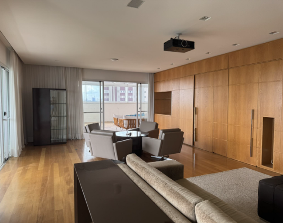 Apto. 281 - Cobertura Duplex - com 433 m2 - Santo Amaro - São Paulo - SP Apto de Cobertura - Duplex - com 433 m2 - E253, localizado em São Paulo - SP