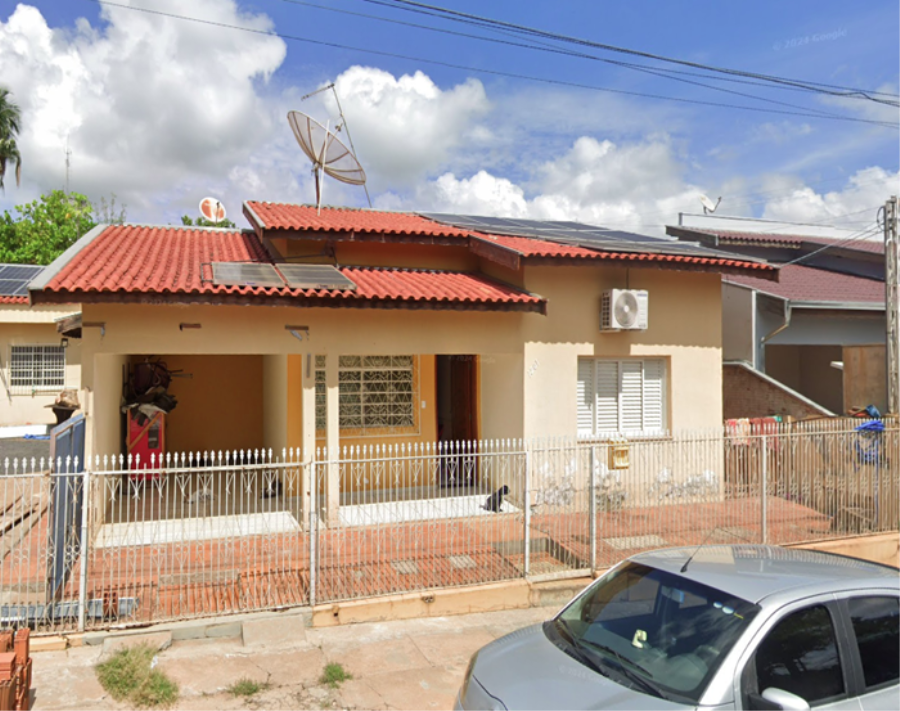 Casa com 190 m2 - Vila Peres - Pacaembu - SP Casa com 190 m2 - E239, localizado em Pacaembu - SP