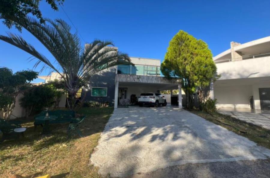 Casa em Condomínio com 390 m2 - Parnamirim - RN - Cond. Bosque dos Pássaros Imóveis Residenciais - Galleria Finanças - E202, localizado em Parnamirim - RN