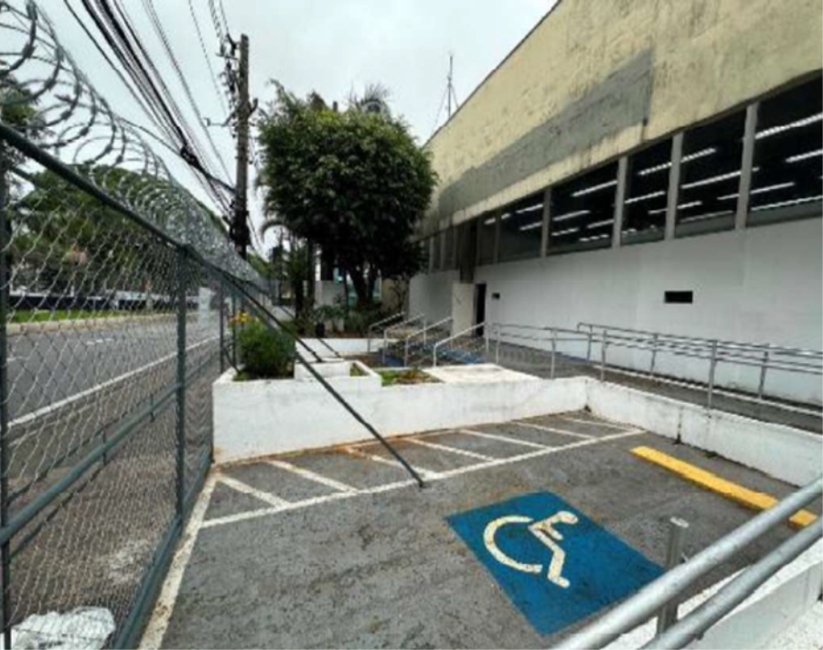 Prédio Comercial - Pq. Santos Dumont - Taboão da Serra - SP Imóvel Comercial com 1.498 m2 - Itaú - E252, localizado em Taboão Da Serra - SP