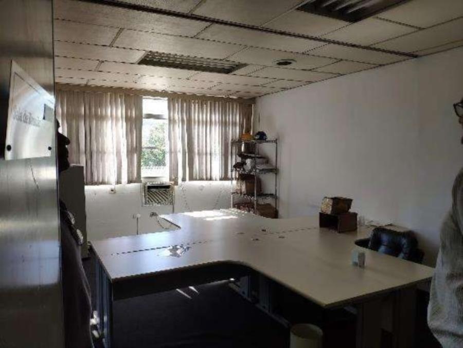 Imóvel Industrial - 1.925 m² - Ferrazópolis - SP Imóvel Industrial com 1.925 m² - SBC - SP - J061, localizado em São Bernardo Do Campo - SP, bairro Ponto Alto