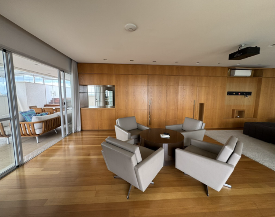 Apto. 281 - Cobertura Duplex - com 433 m2 - Santo Amaro - São Paulo - SP Apto de Cobertura - Duplex - com 433 m2 - E253, localizado em São Paulo - SP