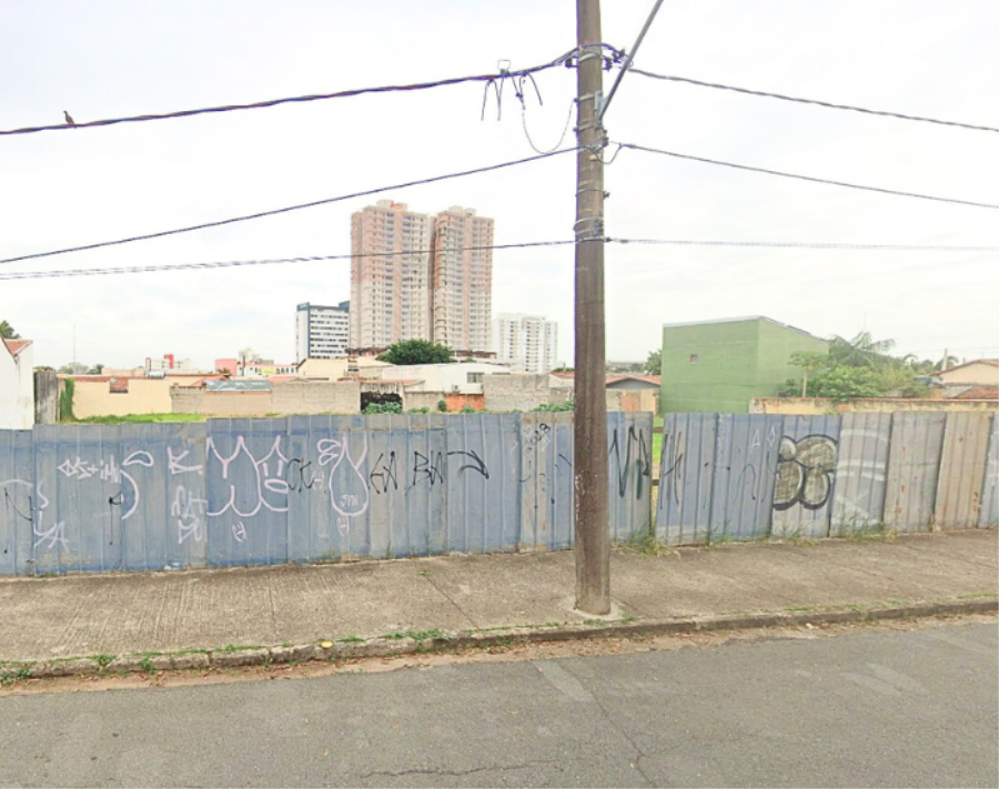 Terreno Urbano - Indaiatuba - SP - Vila Maria Helena Terreno com 2.243 m2 - E300, localizado em Indaiatuba - SP, bairro Vila Maria Helena